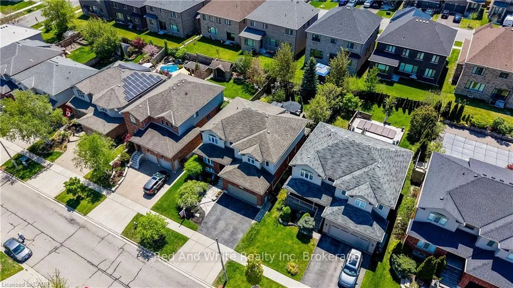 Photo 46 of 195 Westcliff Way, Cambridge — HOMEH