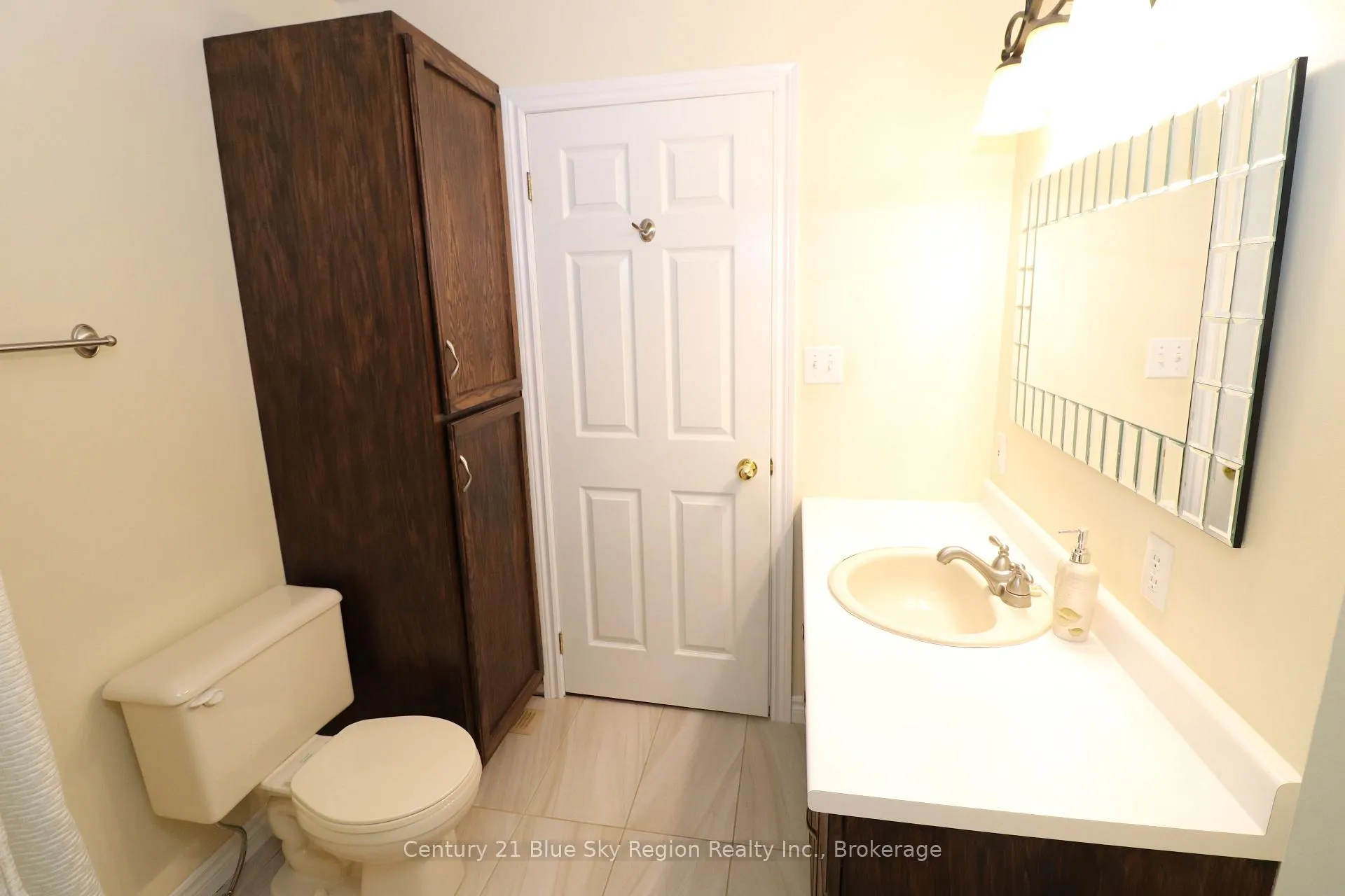 Photo 15 of 22 Paiement Court, West Nipissing, Sturgeon Falls — HOMEH