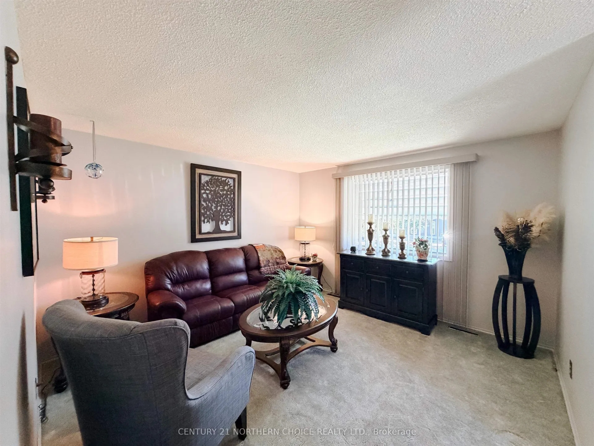 Photo 12 of 215 Minto Drive, Kenora, Amethyst — HOMEH
