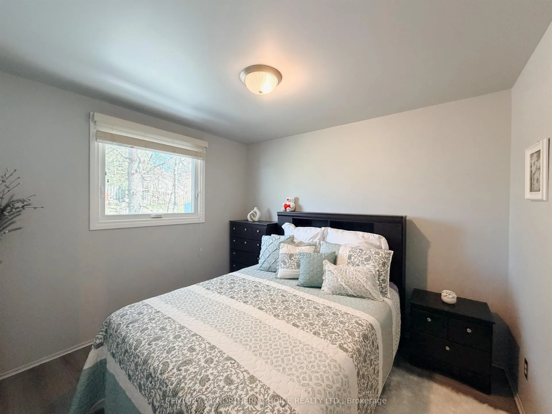 Photo 20 of 215 Minto Drive, Kenora, Amethyst — HOMEH