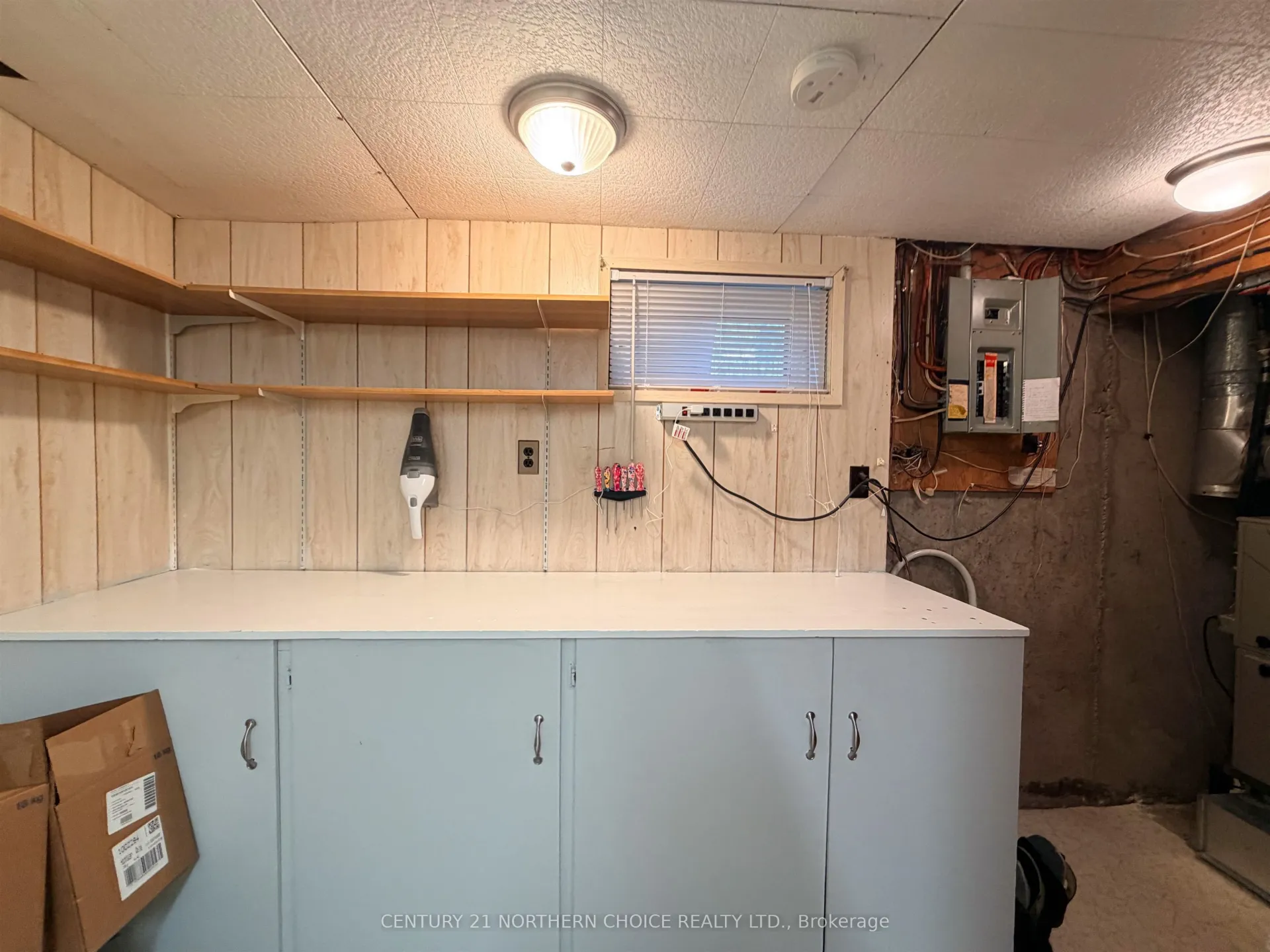 Photo 34 of 215 Minto Drive, Kenora, Amethyst — HOMEH