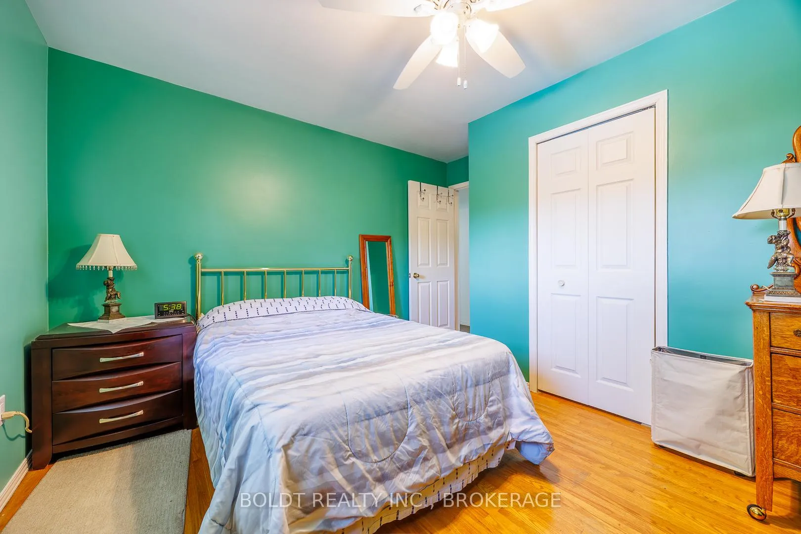 Photo 11 of 53 Huntley Crescent, St. Catharines, Carlton/Bunting — HOMEH