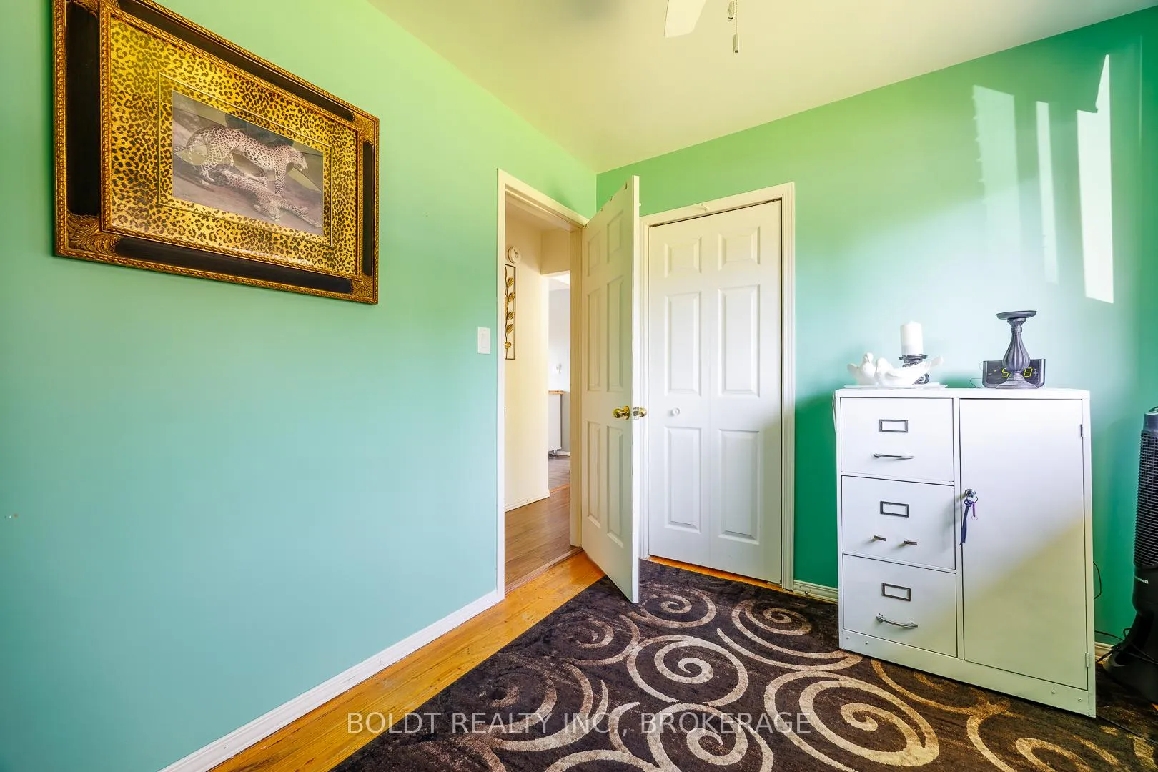 Photo 14 of 53 Huntley Crescent, St. Catharines, Carlton/Bunting — HOMEH