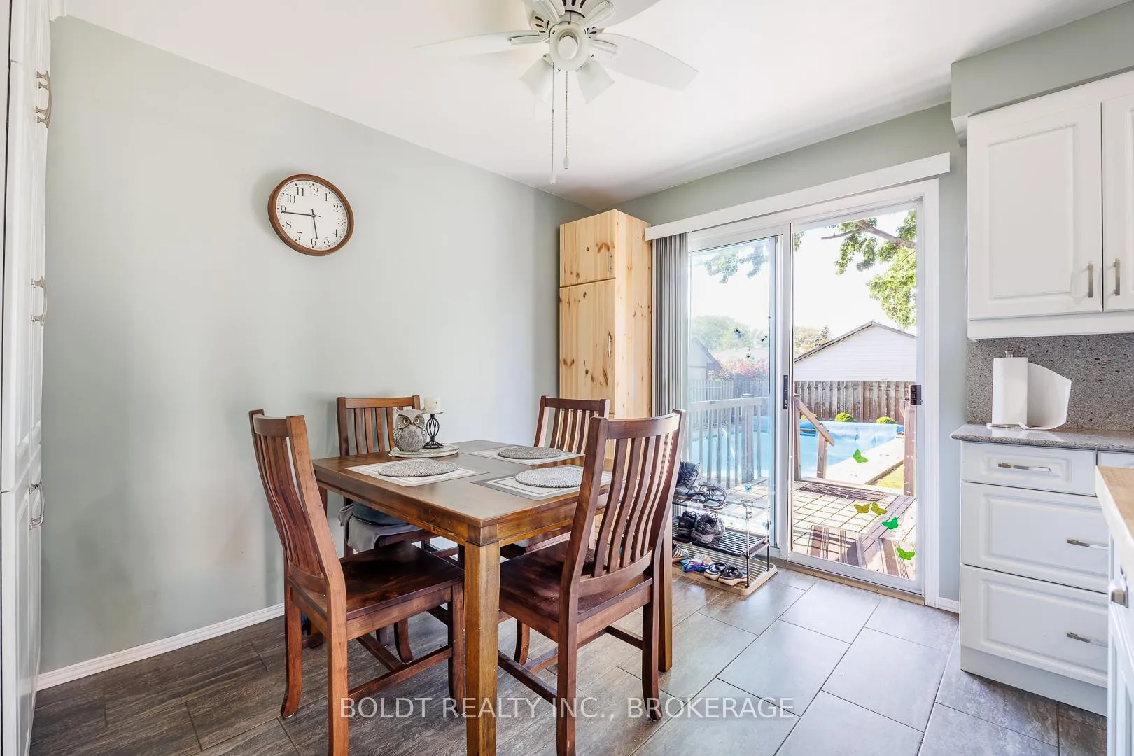 Photo 16 of 53 Huntley Crescent, St. Catharines, Carlton/Bunting — HOMEH
