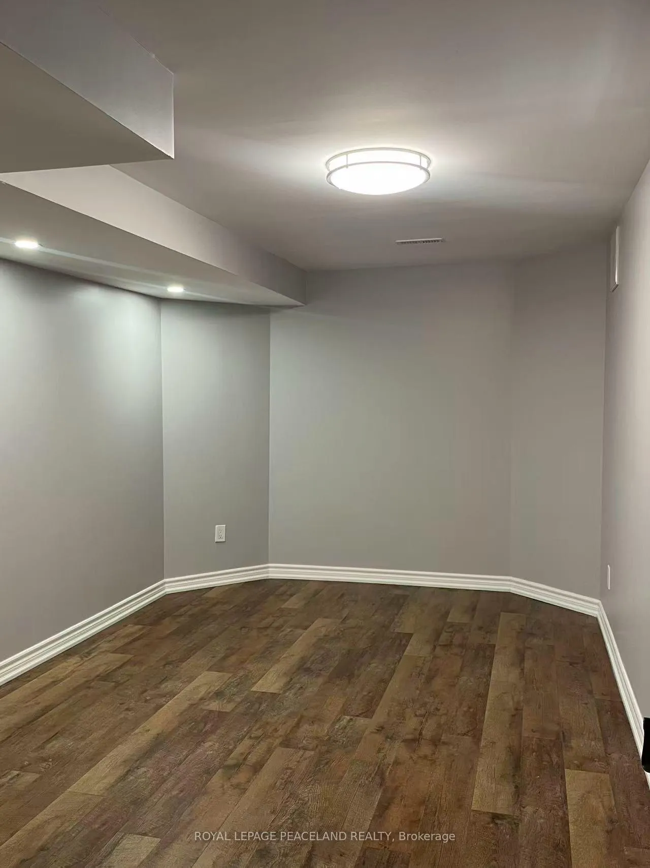 Photo 5 of Unit Bsmt, 391 Peter Rupert Avenue, Vaughan, Patterson — HOMEH