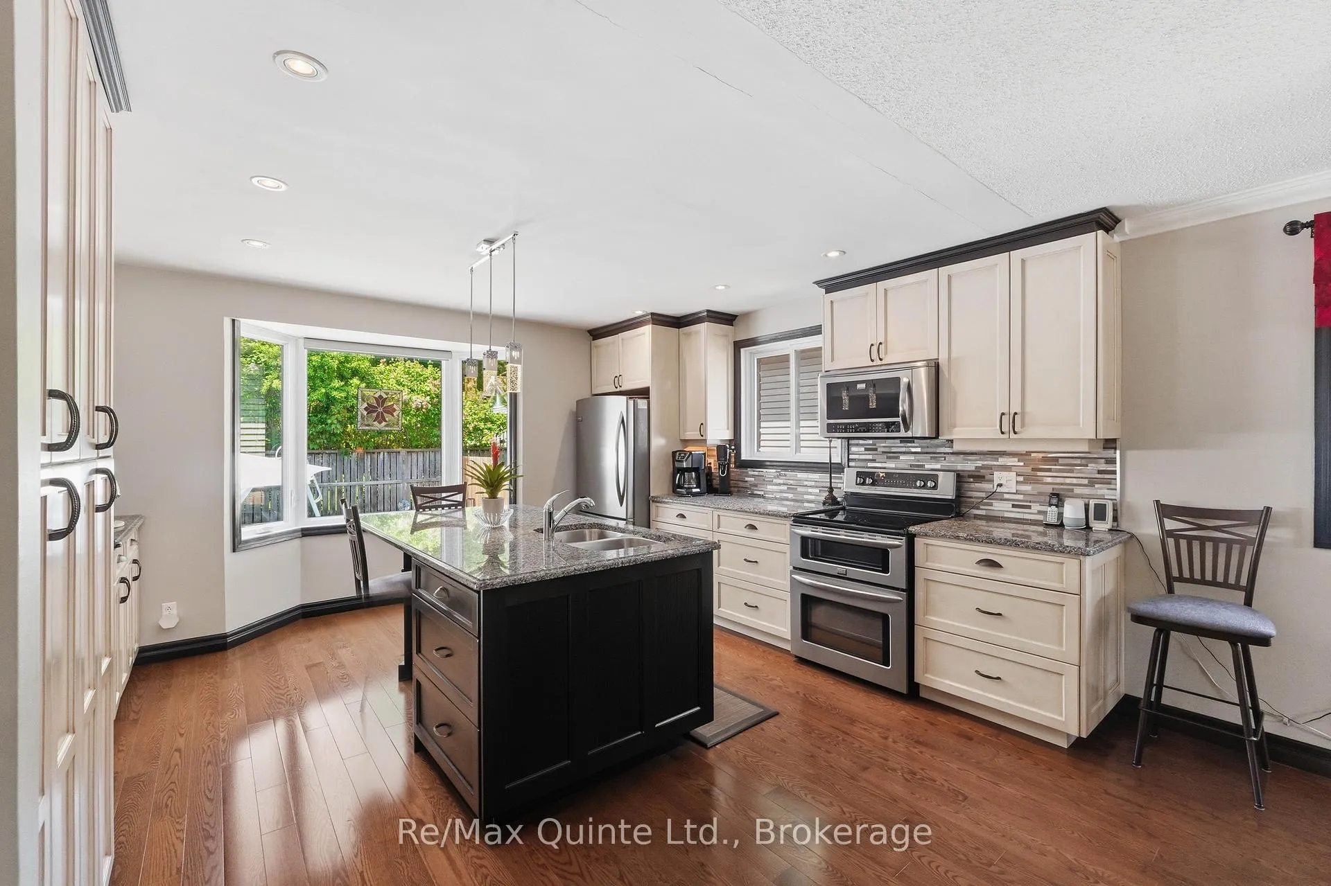 Photo 9 of 97 Parkview Heights, Quinte West, Trenton Ward — HOMEH