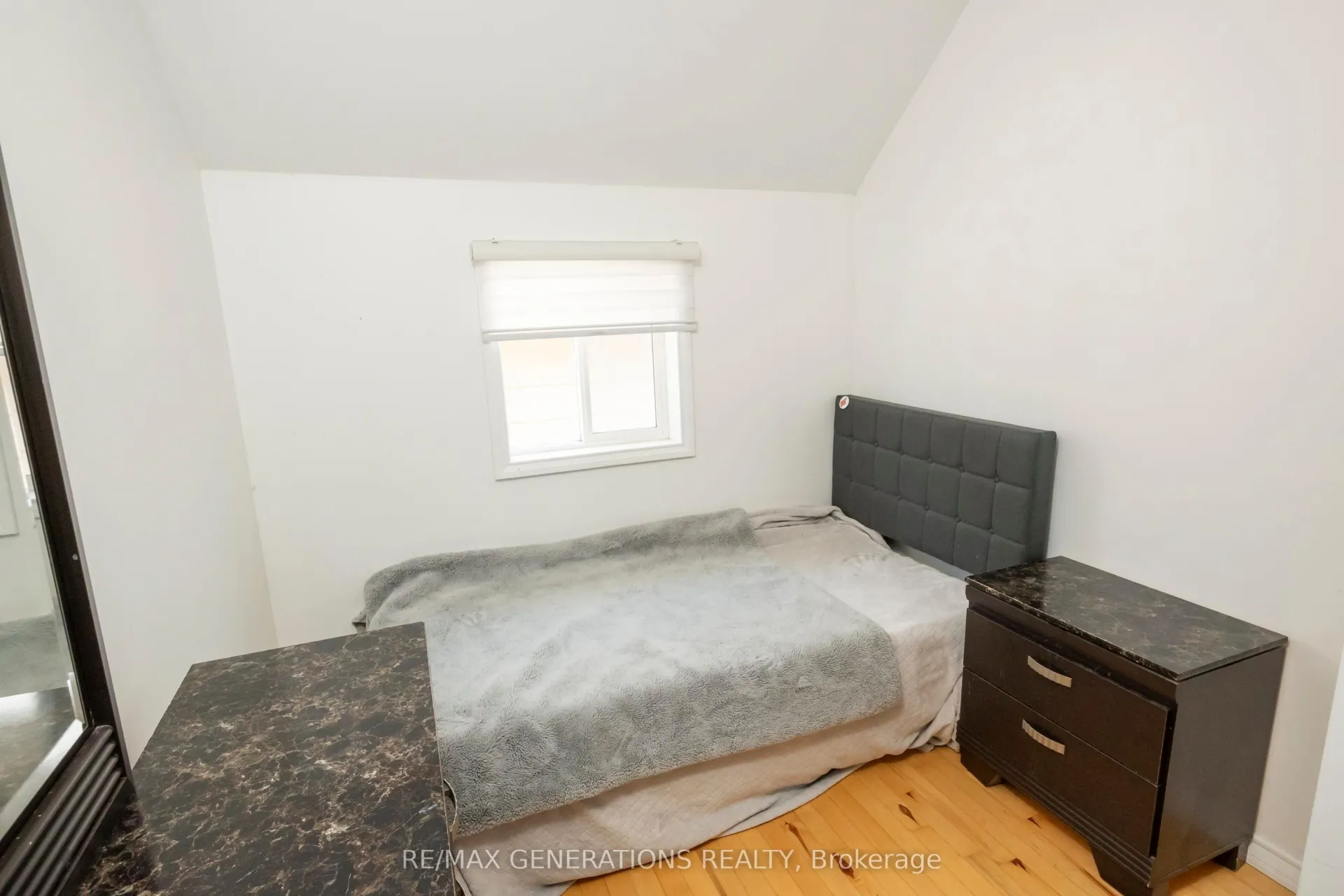Photo 23 of 115 Finlayson Street, Thunder Bay, East End — HOMEH