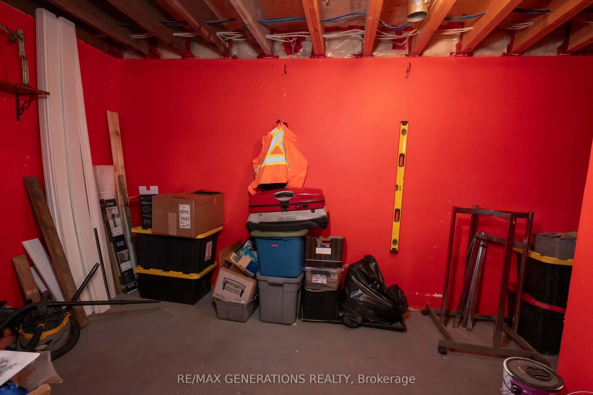 Photo 35 of 115 Finlayson Street, Thunder Bay, East End — HOMEH