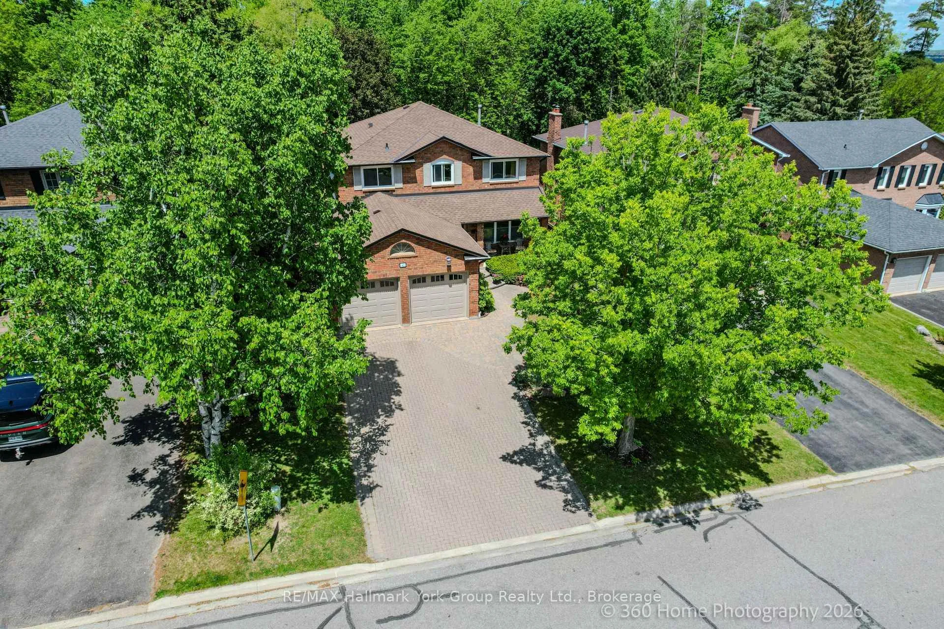 Photo 9 of 42 Lanewood Drive, Aurora, Hills of St Andrew — HOMEH