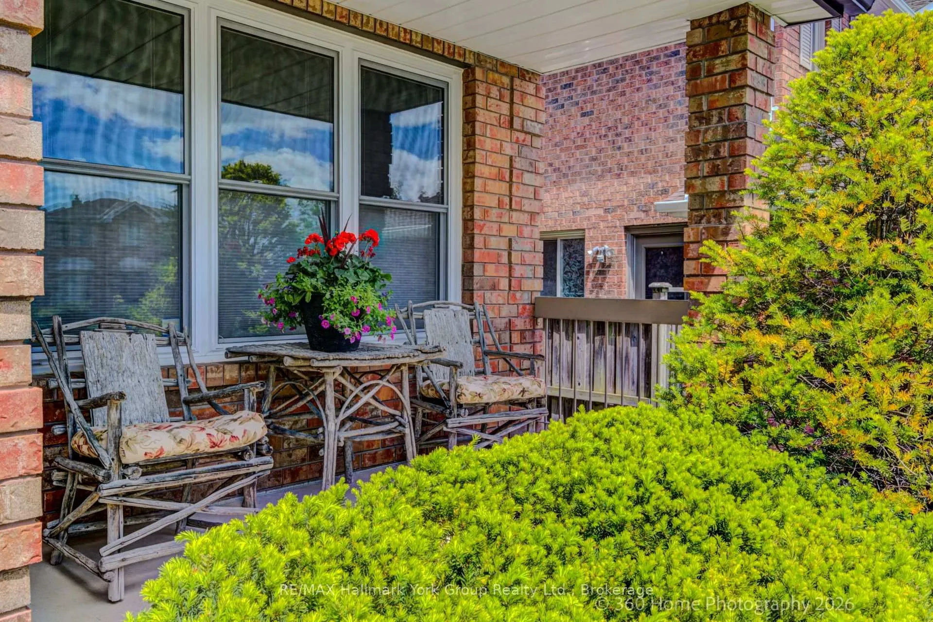 Photo 12 of 42 Lanewood Drive, Aurora, Hills of St Andrew — HOMEH