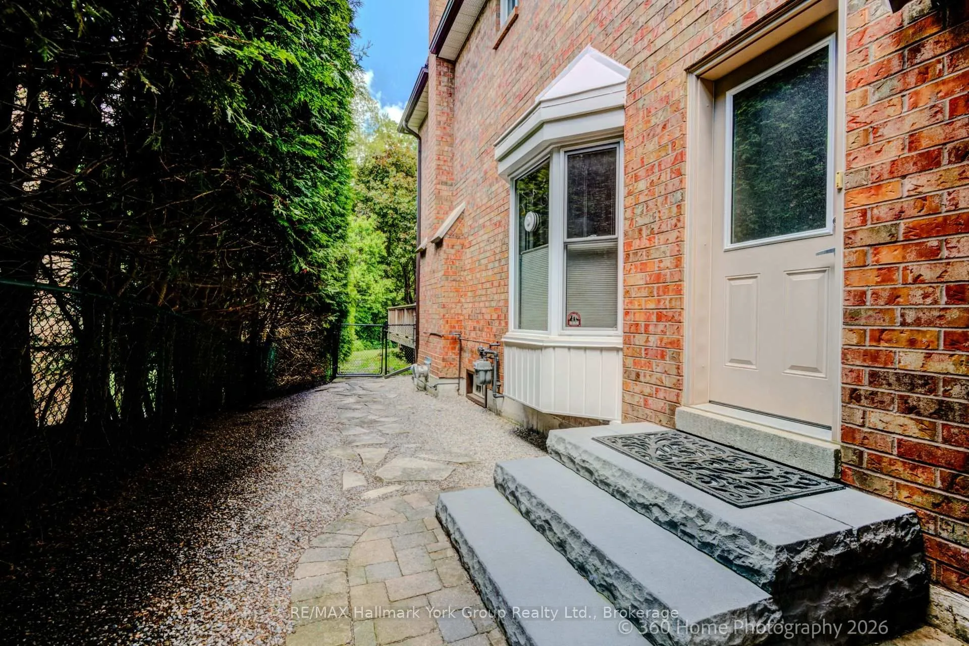 Photo 14 of 42 Lanewood Drive, Aurora, Hills of St Andrew — HOMEH
