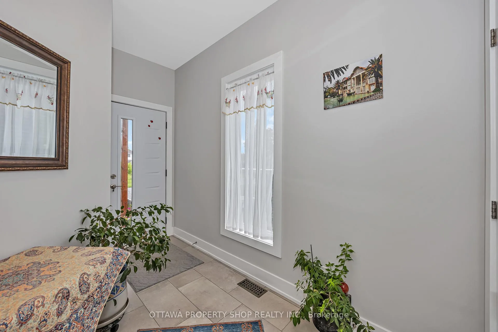 Photo 3 of 1355 Mory Street, Ottawa, Emerald Woods/Sawmill Creek — HOMEH