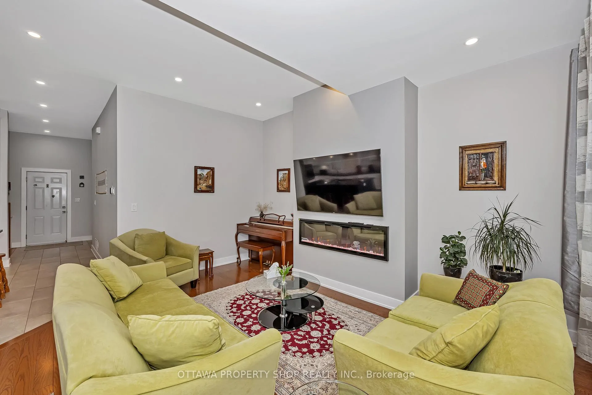 Photo 11 of 1355 Mory Street, Ottawa, Emerald Woods/Sawmill Creek — HOMEH