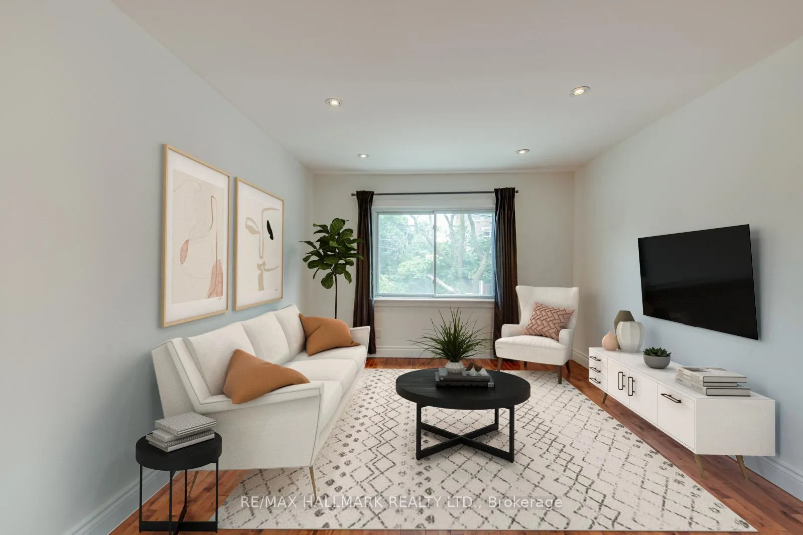 Photo 2 of Unit Upper, 2066 Gerrard Street E, Toronto, Woodbine Corridor — HOMEH