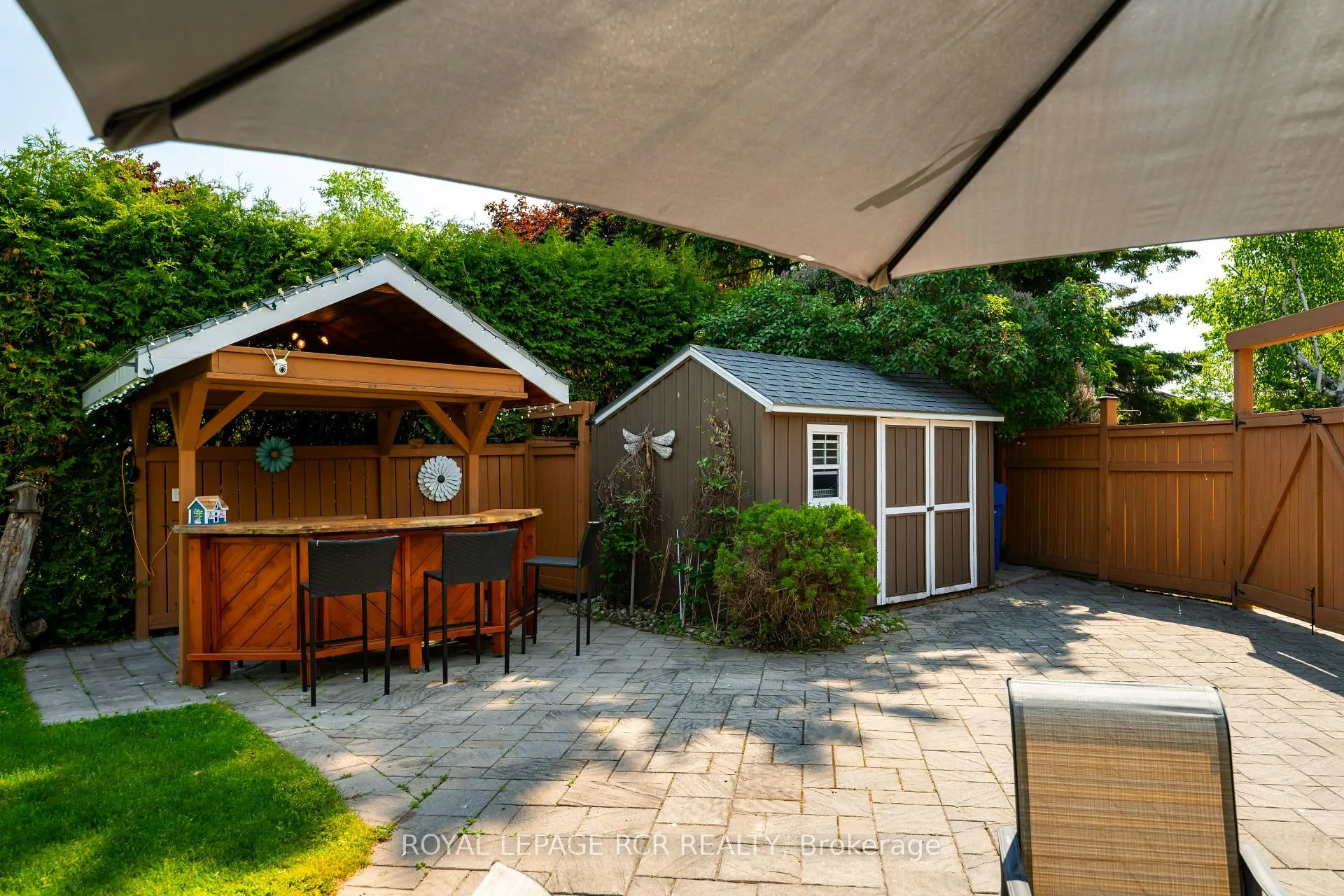 Photo 45 of 52 Maple Crescent, Orangeville — HOMEH