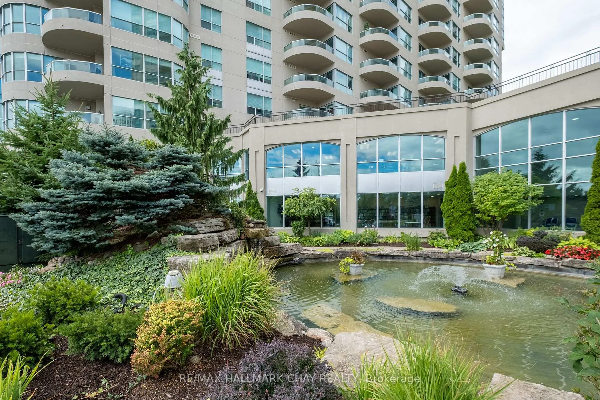 Photo 7 of Unit 310, 2 Toronto Street, Barrie, City Centre — HOMEH