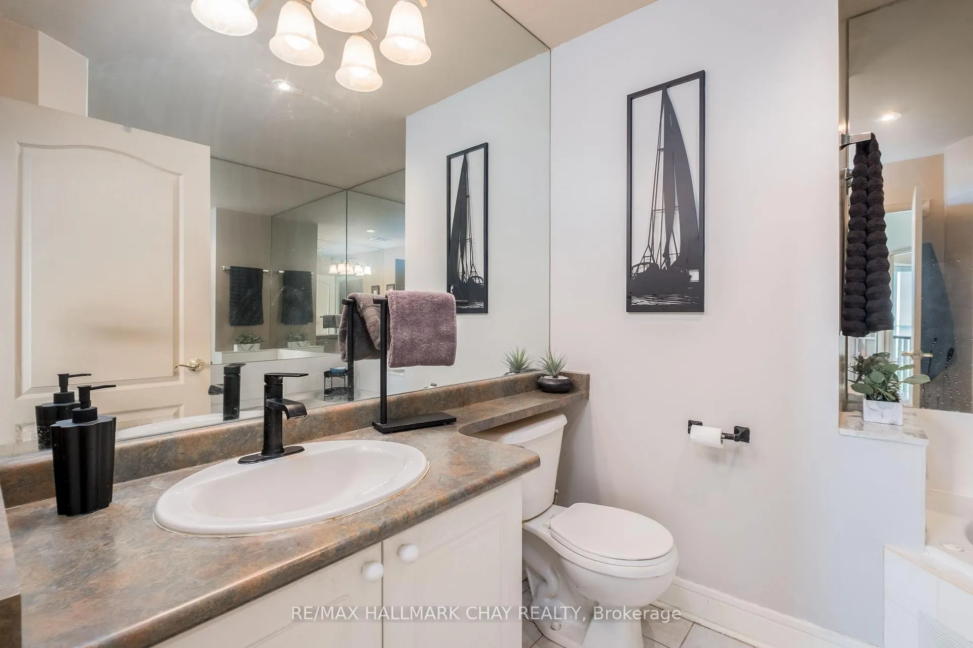 Photo 12 of Unit 310, 2 Toronto Street, Barrie, City Centre — HOMEH