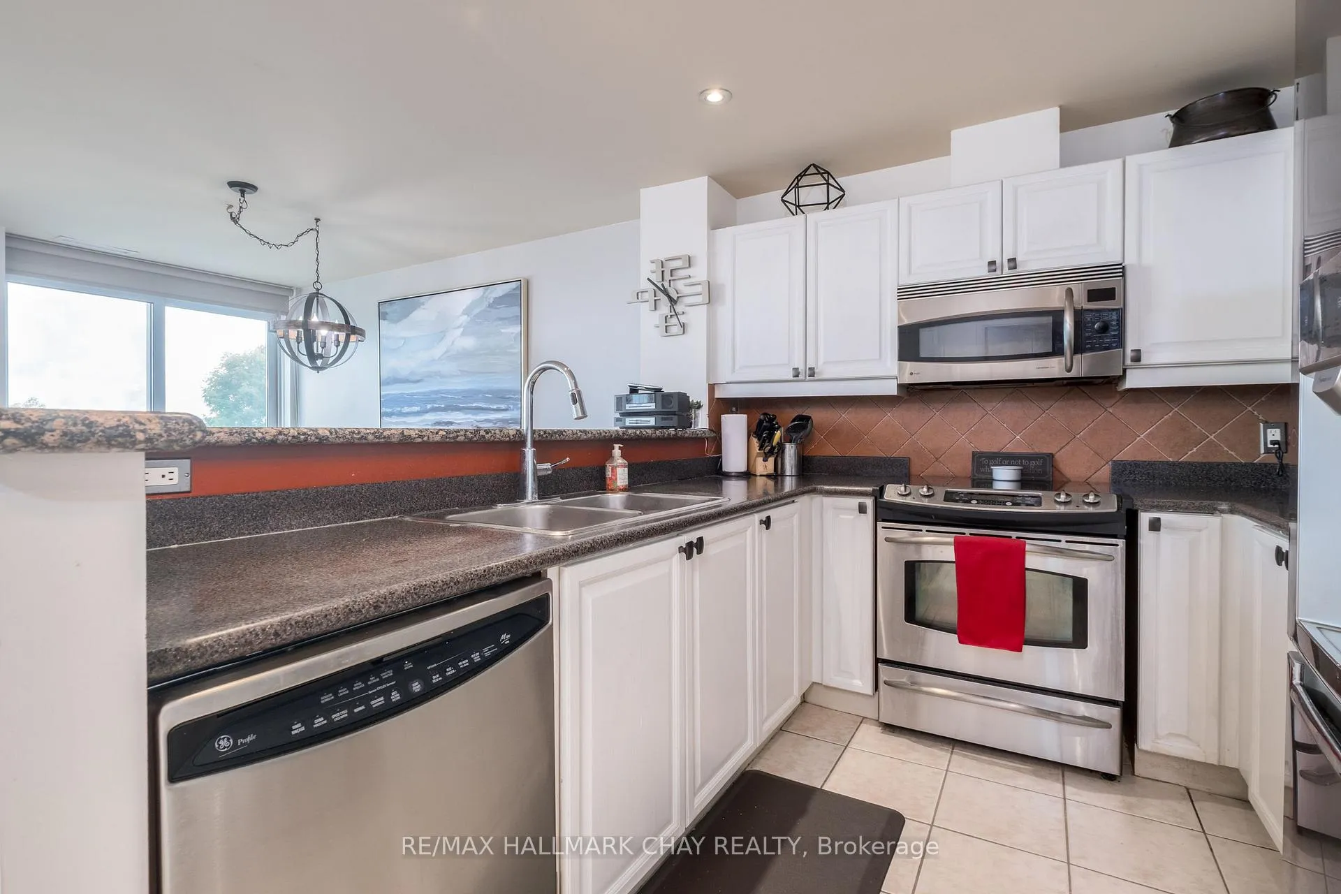 Photo 16 of Unit 310, 2 Toronto Street, Barrie, City Centre — HOMEH