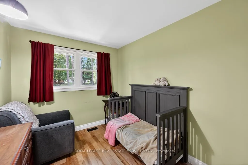 Photo 13 of 211 McCrea Drive, Clearview, Stayner — HOMEH