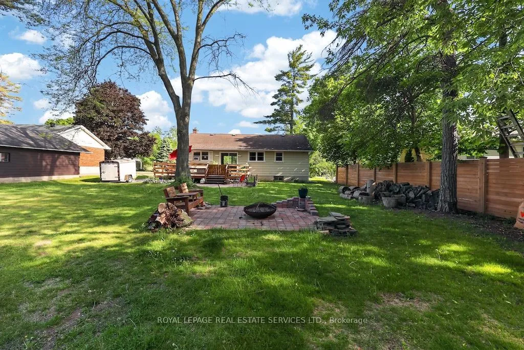 Photo 24 of 211 McCrea Drive, Clearview, Stayner — HOMEH