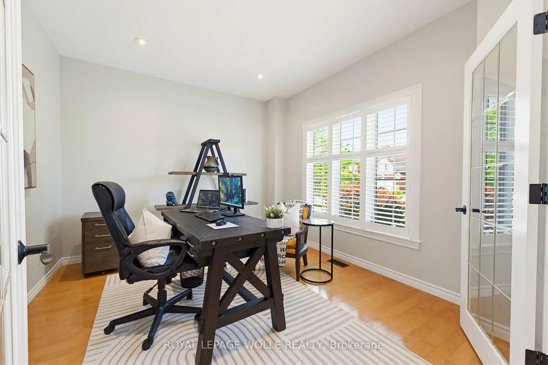 Photo 6 of 822 Birchmount Drive, Waterloo — HOMEH