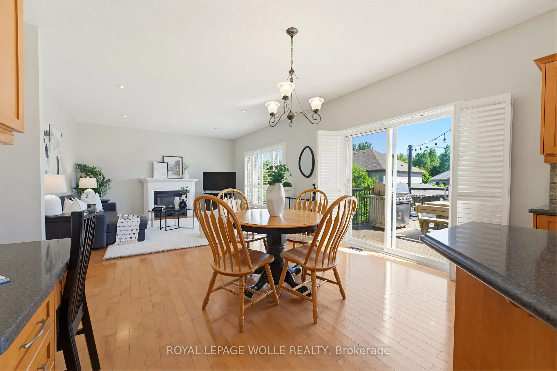 Photo 12 of 822 Birchmount Drive, Waterloo — HOMEH