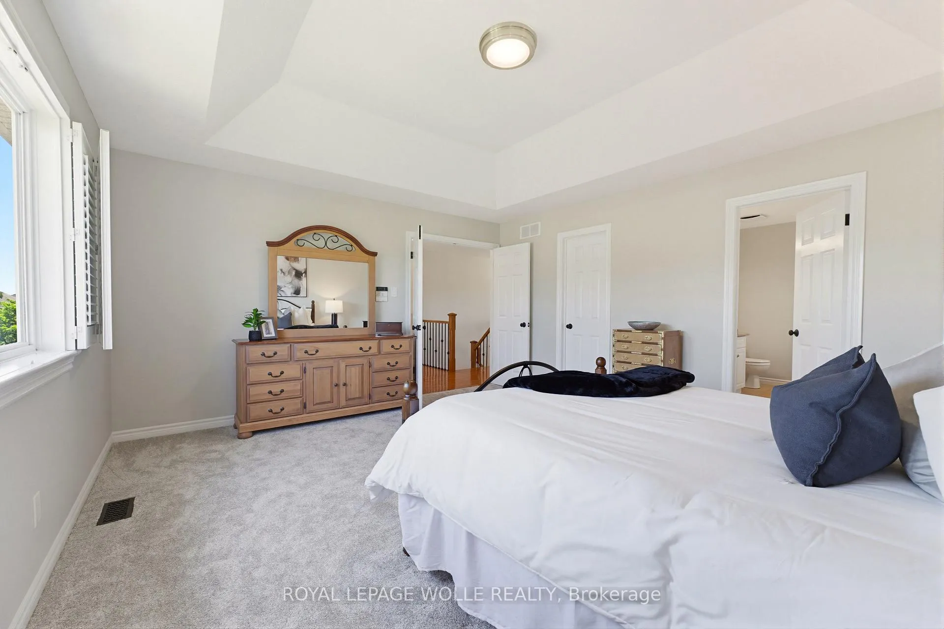 Photo 20 of 822 Birchmount Drive, Waterloo — HOMEH
