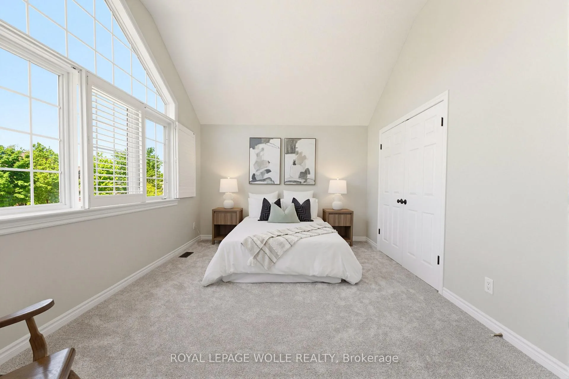 Photo 25 of 822 Birchmount Drive, Waterloo — HOMEH