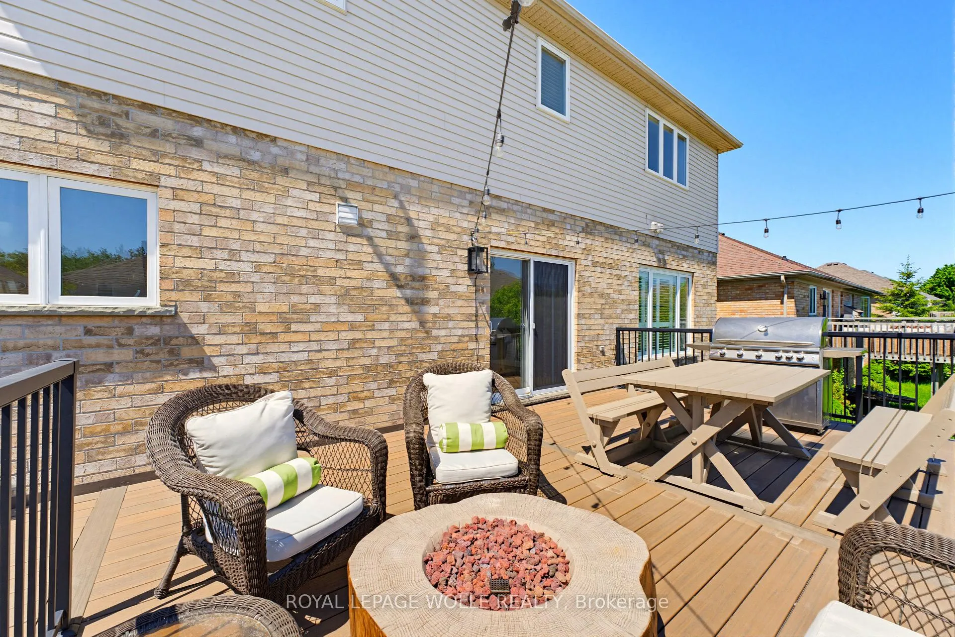 Photo 35 of 822 Birchmount Drive, Waterloo — HOMEH