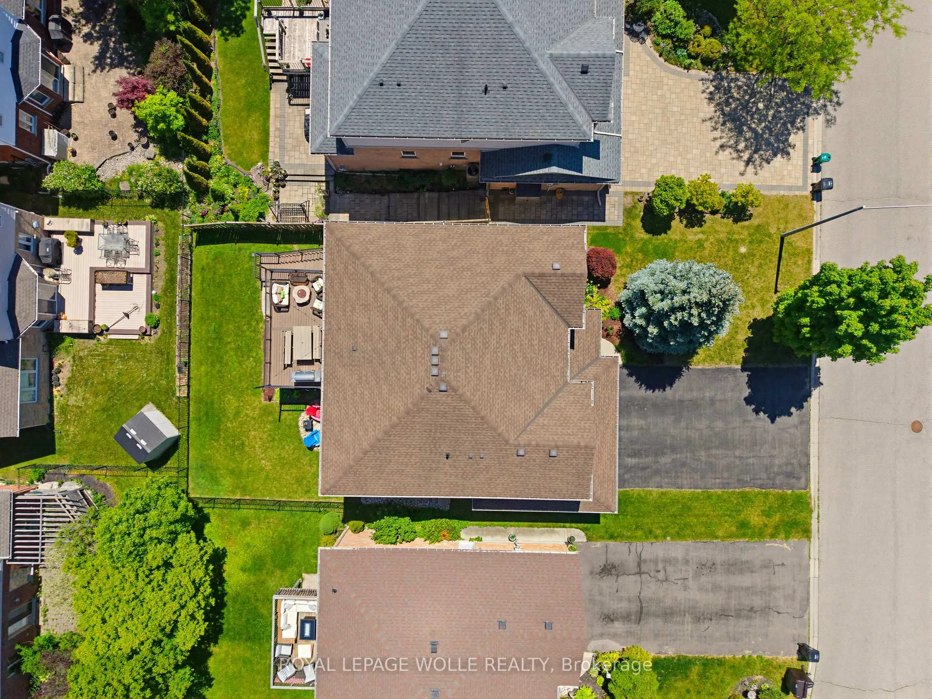 Photo 43 of 822 Birchmount Drive, Waterloo — HOMEH