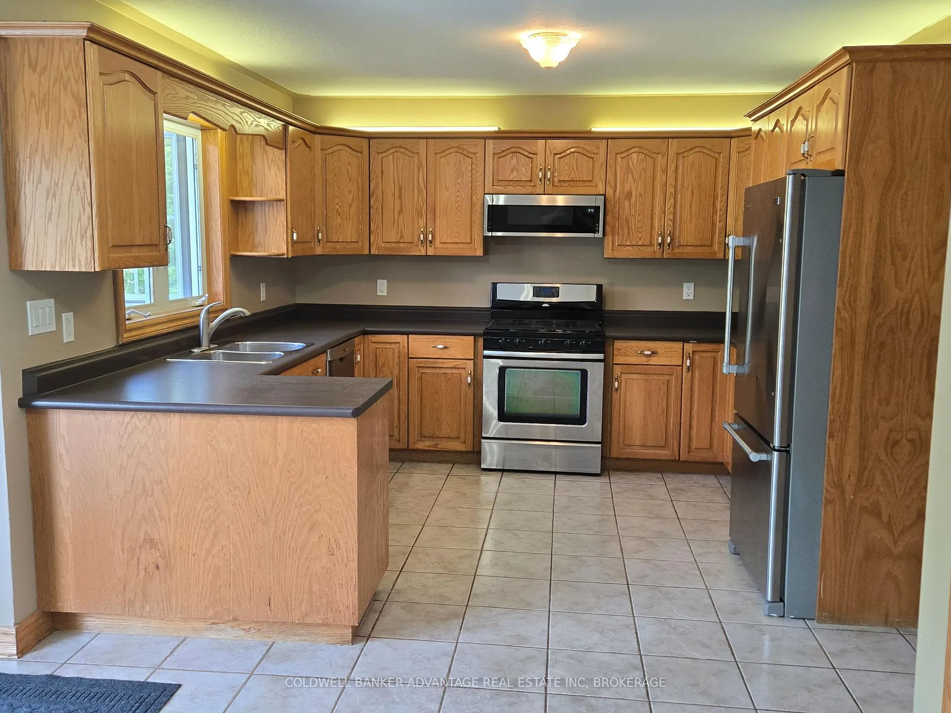 Photo 2 of 14927 Morris Road, Niagara Falls, Schisler — HOMEH