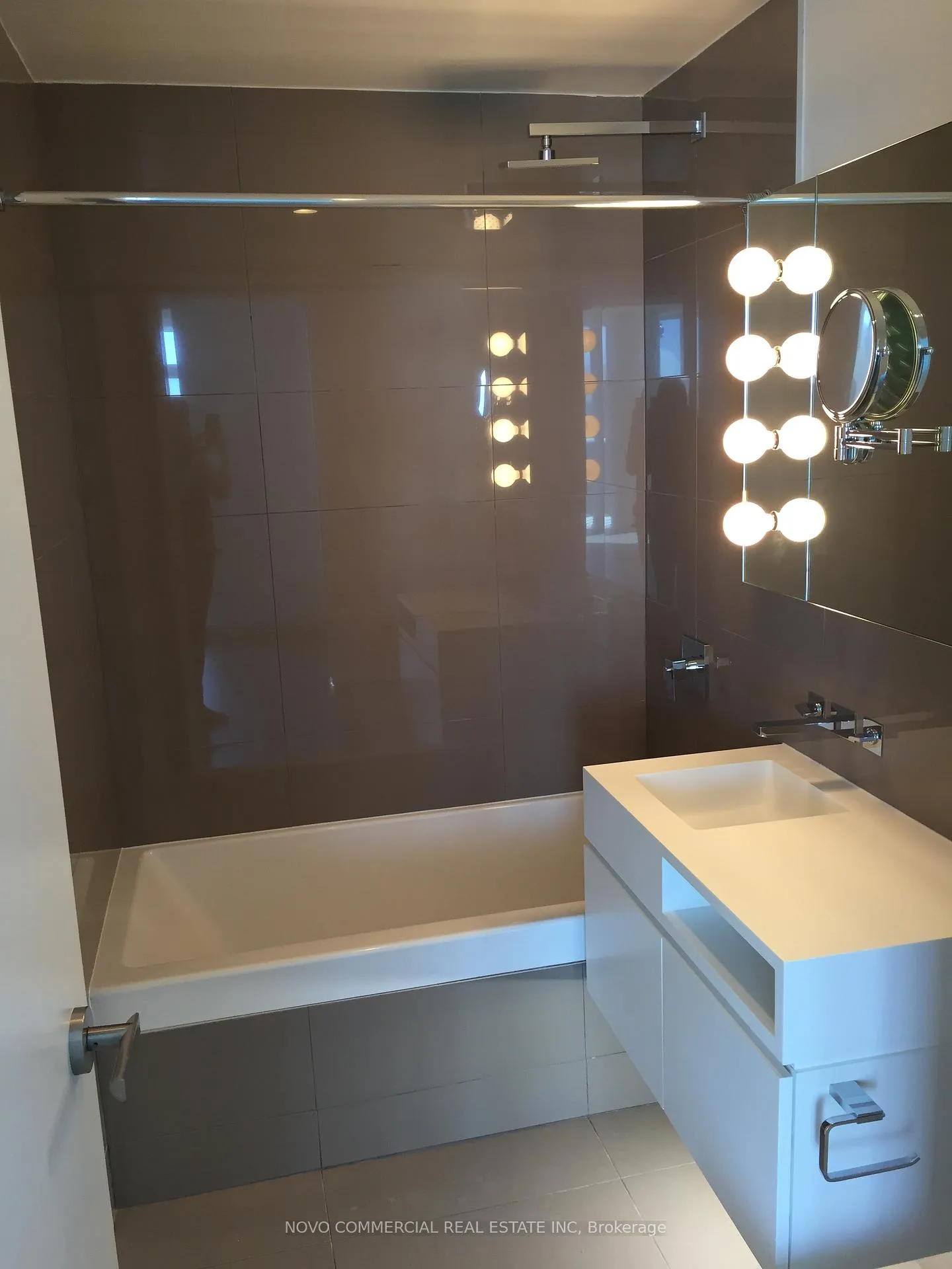 Photo 10 of Unit 4901, 45 Charles Street E, Toronto, Church-Yonge Corridor — HOMEH