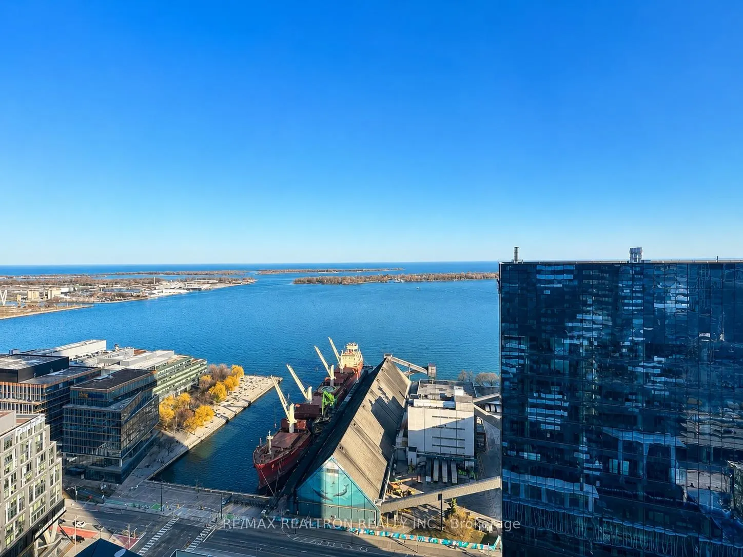 Photo 4 of Unit 4307, 138 Downes Street, Toronto, Waterfront Communities — HOMEH