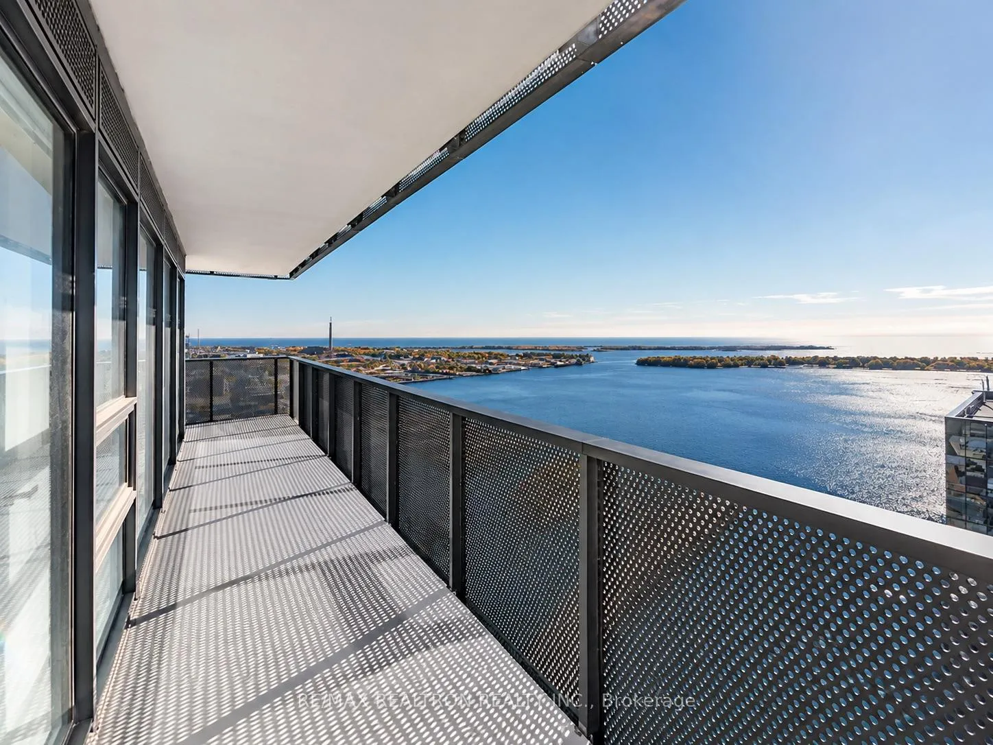 Photo 11 of Unit 4307, 138 Downes Street, Toronto, Waterfront Communities — HOMEH