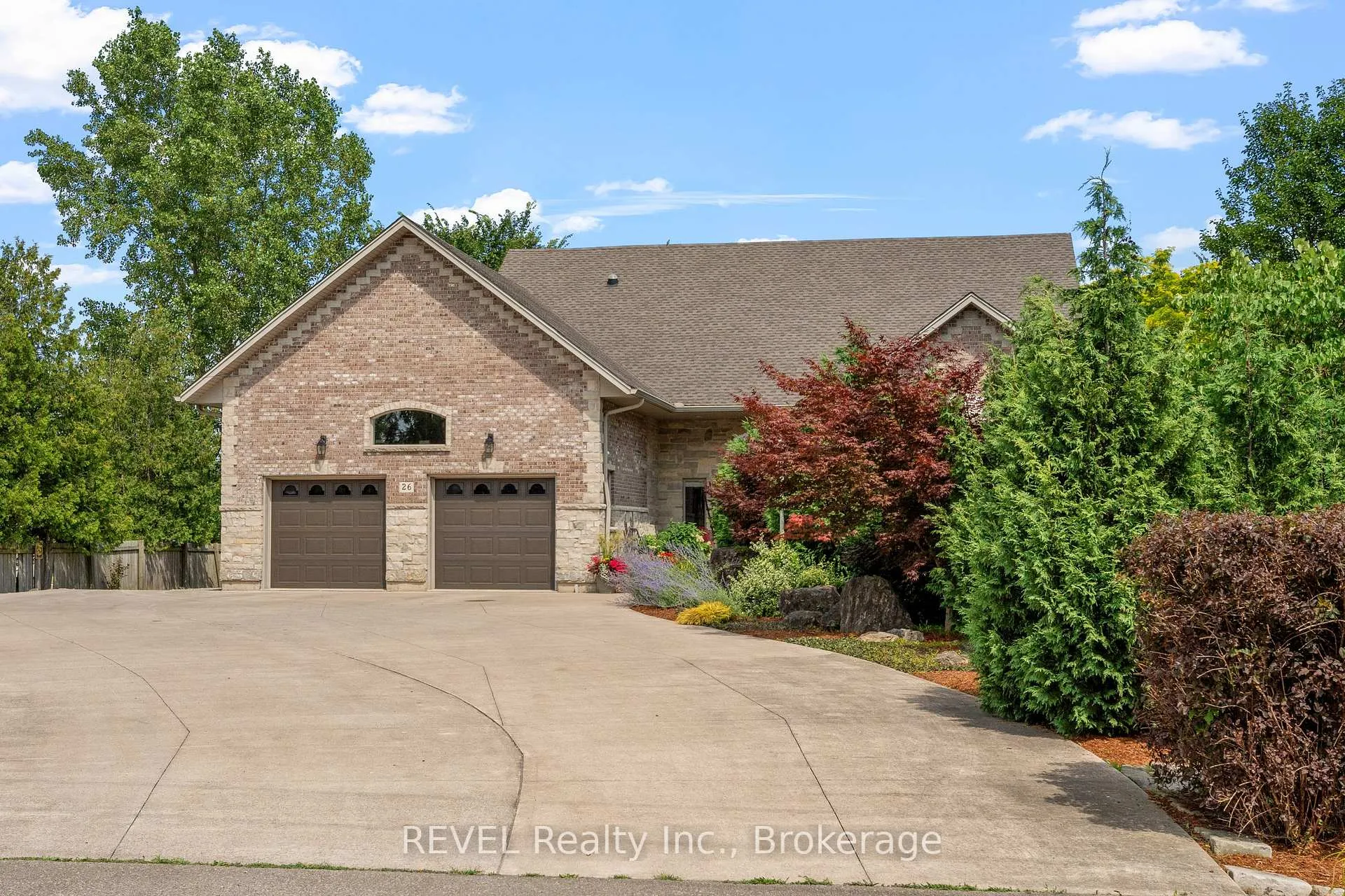 Photo 1 of 26 kingsway Street, Welland, Dain City — HOMEH