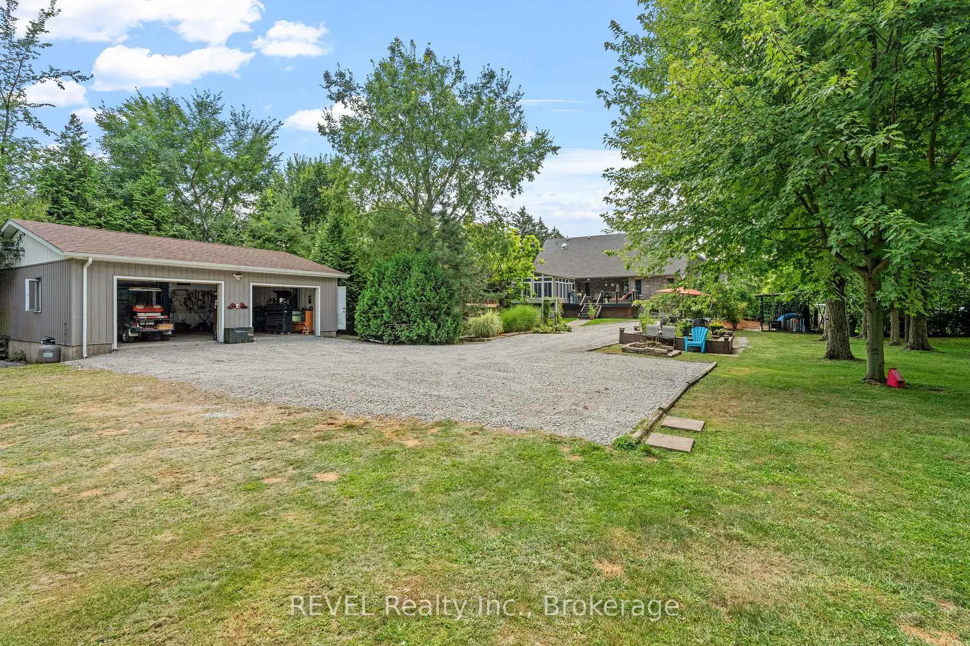 Photo 37 of 26 kingsway Street, Welland, Dain City — HOMEH