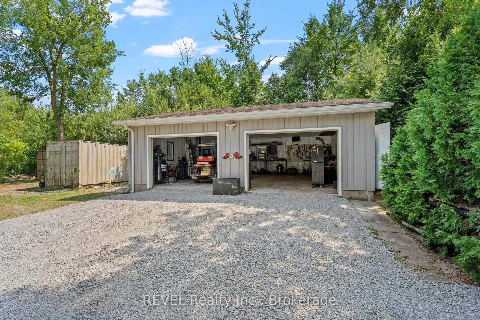 Photo 43 of 26 kingsway Street, Welland, Dain City — HOMEH