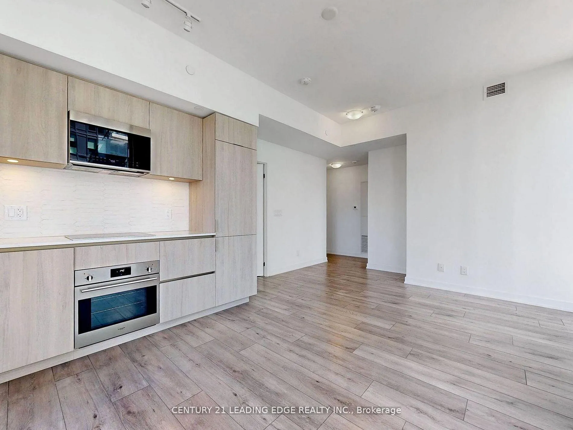 Photo 6 of Unit 1203, 47 Mutual Street, Toronto, Church-Yonge Corridor — HOMEH