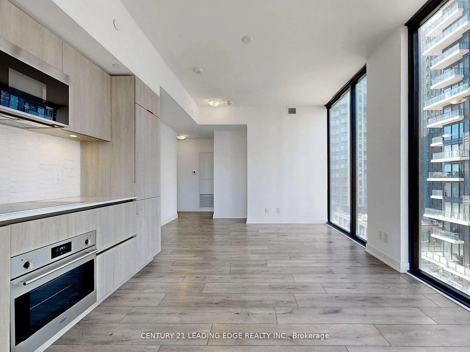 Photo 7 of Unit 1203, 47 Mutual Street, Toronto, Church-Yonge Corridor — HOMEH