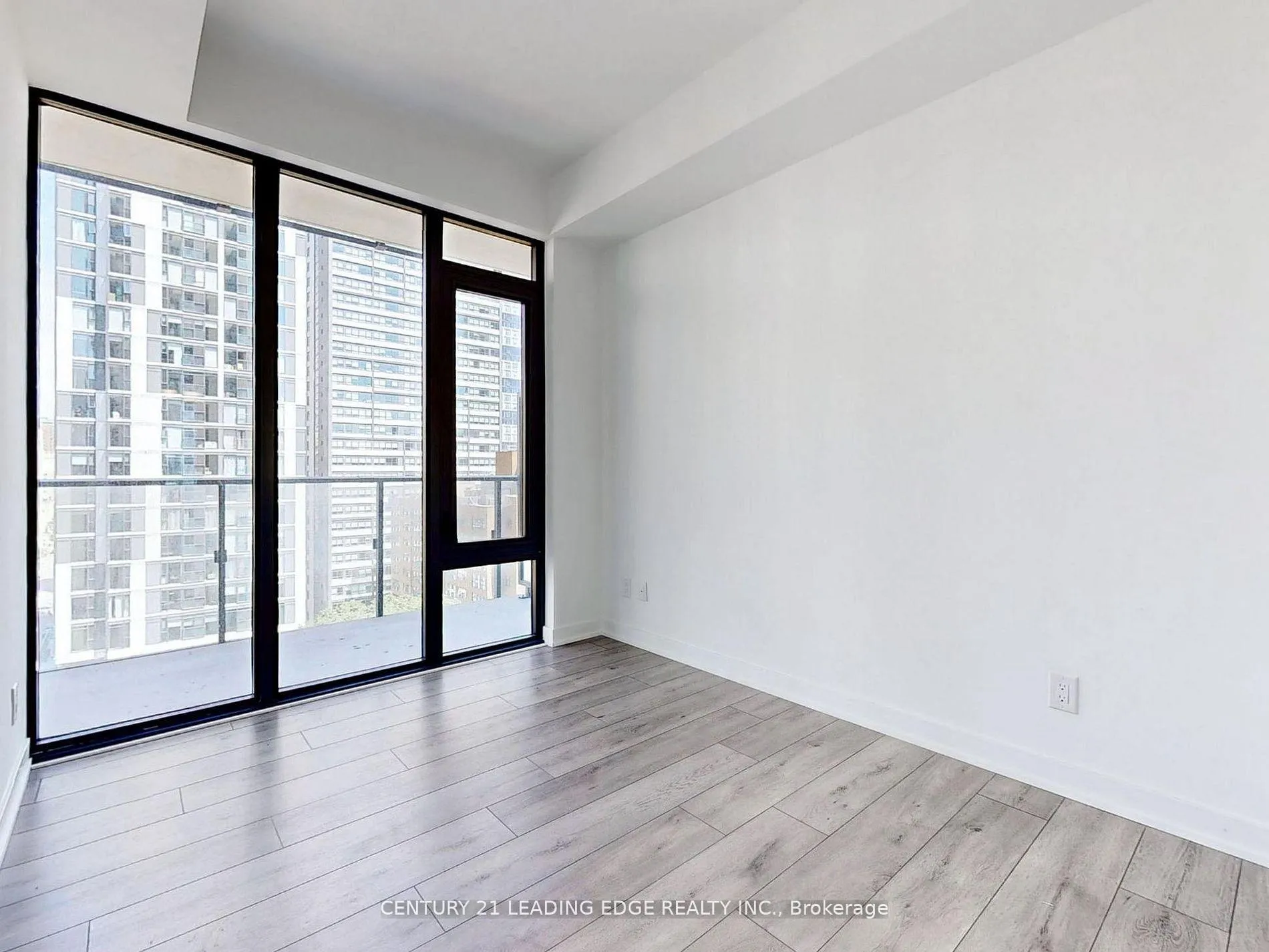 Photo 11 of Unit 1203, 47 Mutual Street, Toronto, Church-Yonge Corridor — HOMEH