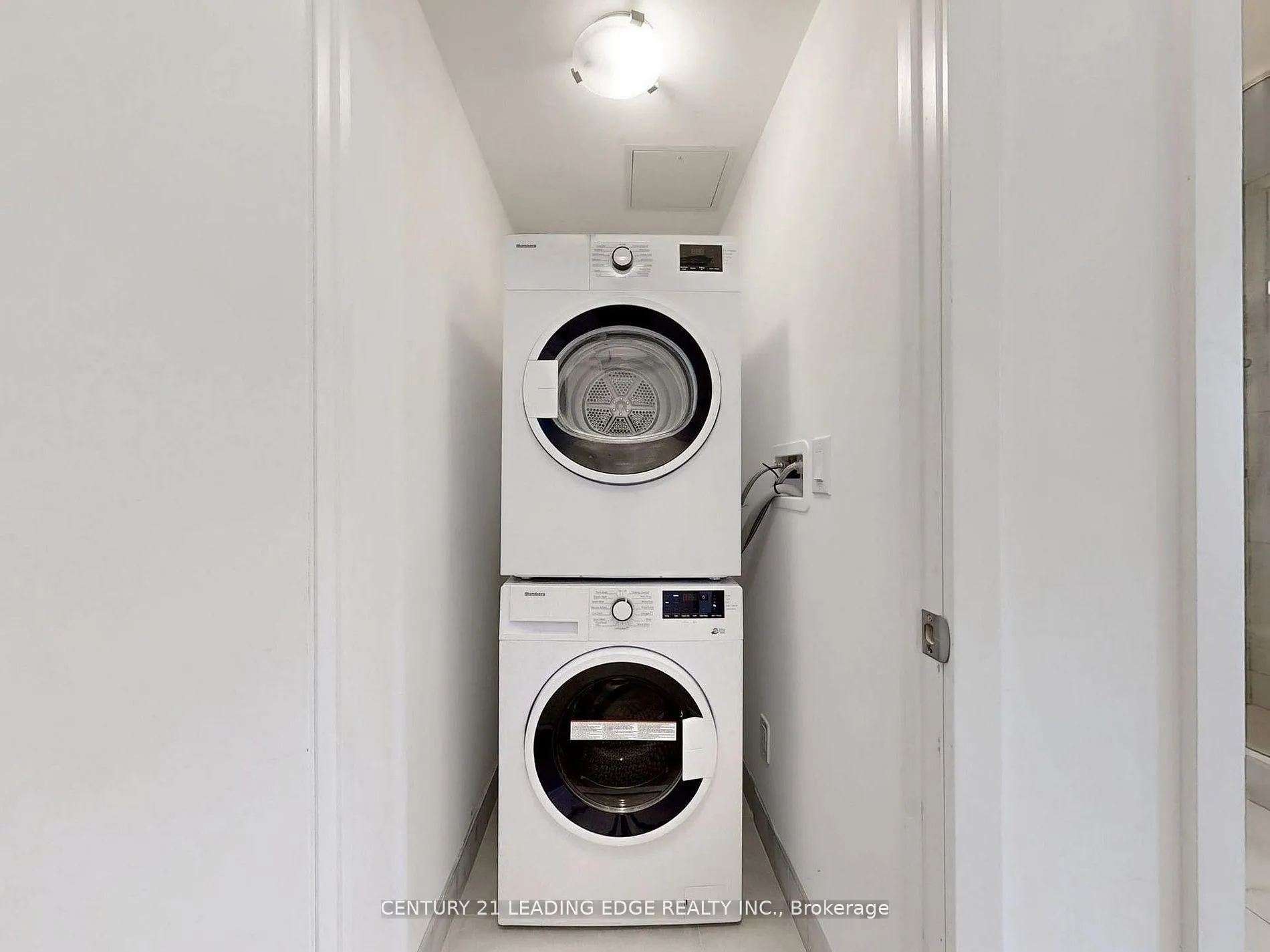 Photo 15 of Unit 1203, 47 Mutual Street, Toronto, Church-Yonge Corridor — HOMEH