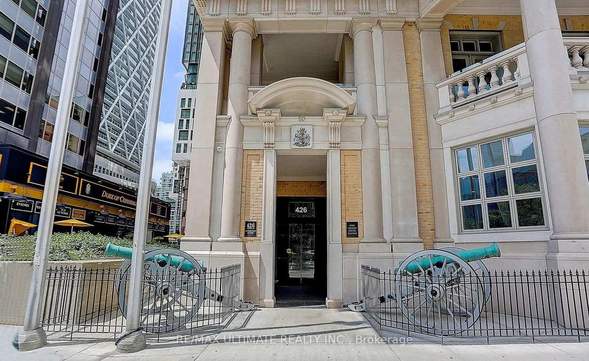 Photo 24 of Unit 3508, 426 University Avenue, Toronto, Kensington-Chinatown — HOMEH