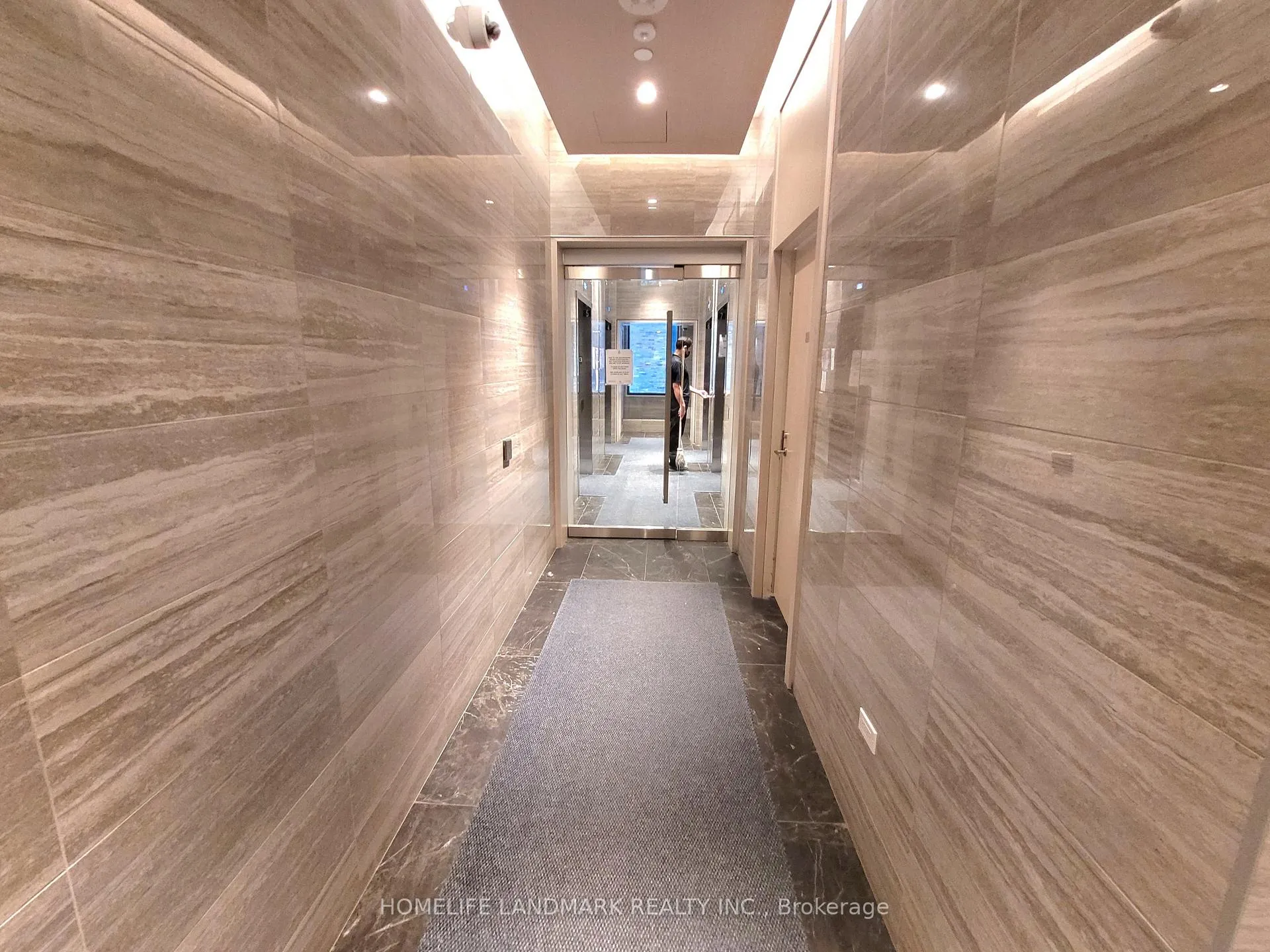 Photo 7 of Unit 4609, 115 Blue Jays Way, Toronto, Waterfront Communities — HOMEH