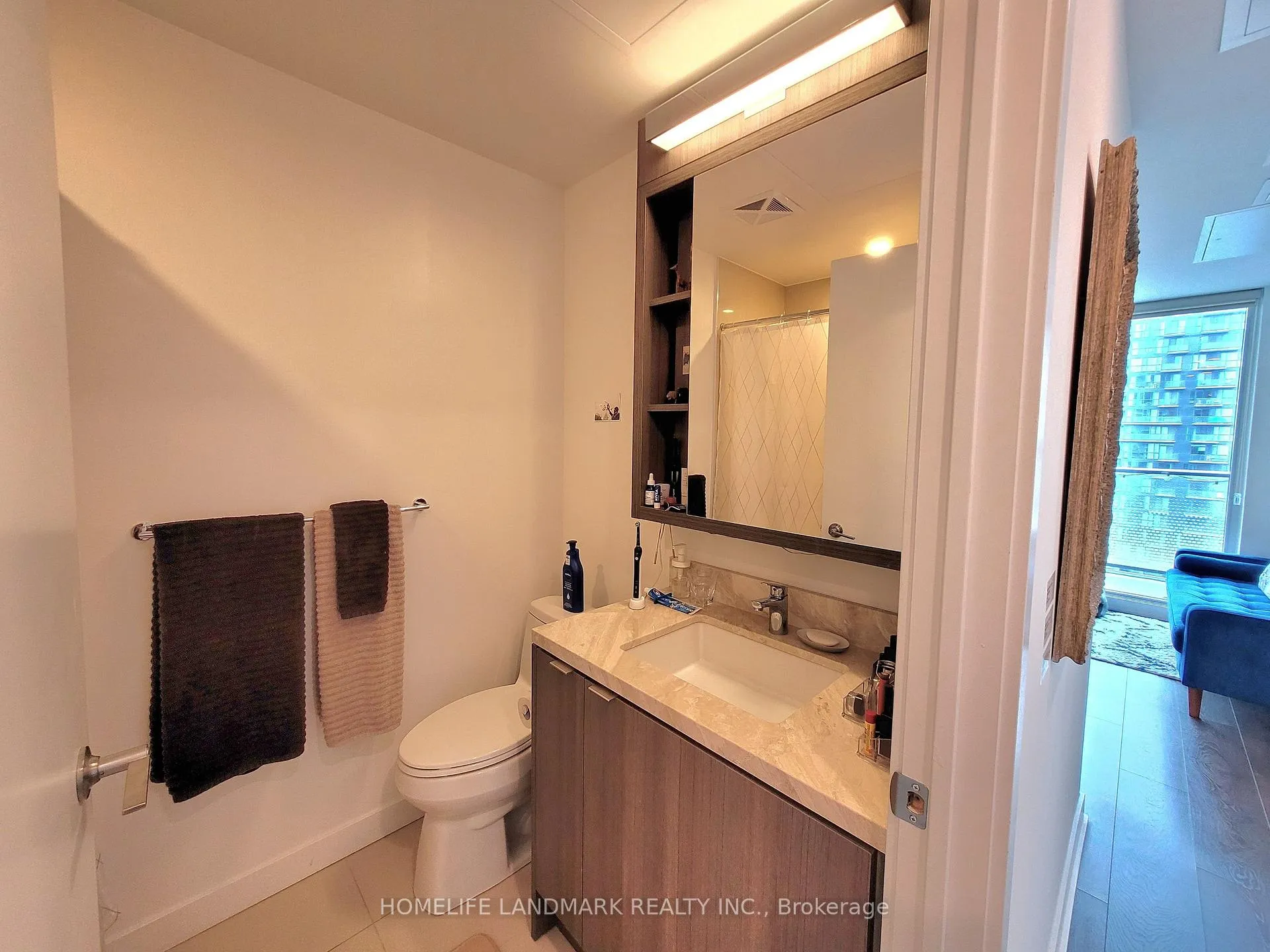 Photo 11 of Unit 4609, 115 Blue Jays Way, Toronto, Waterfront Communities — HOMEH