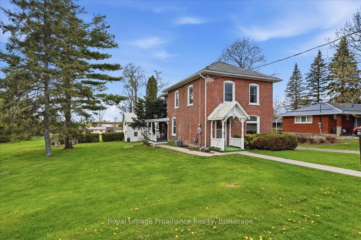 Photo 3 of 184 Edward Street, Stirling-Rawdon, Stirling Ward — HOMEH