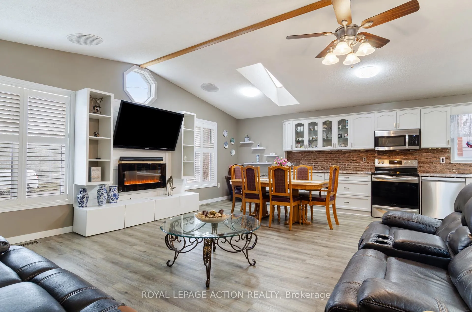 Photo 8 of 71 Barnes Avenue, Brantford — HOMEH