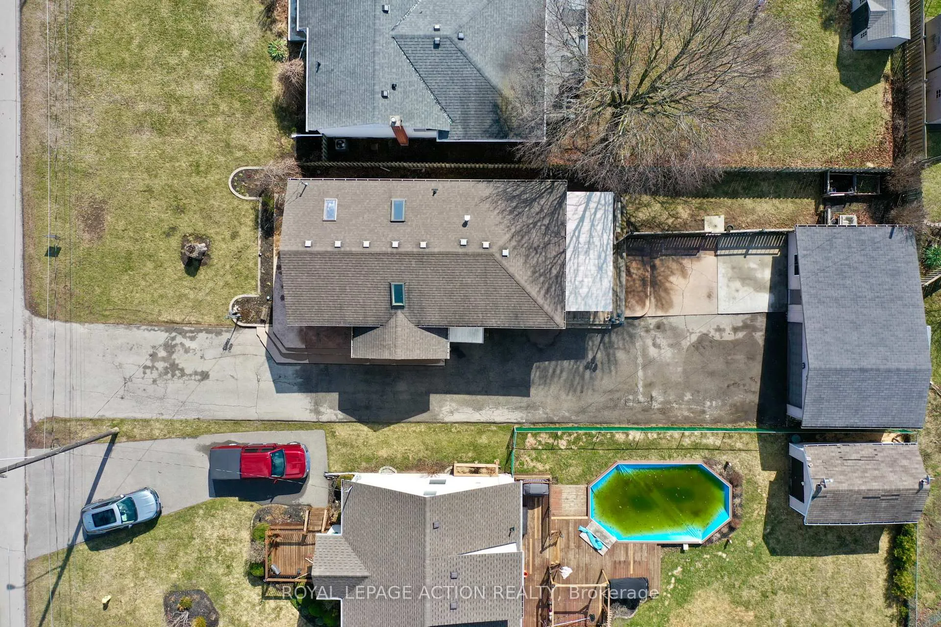Photo 28 of 71 Barnes Avenue, Brantford — HOMEH