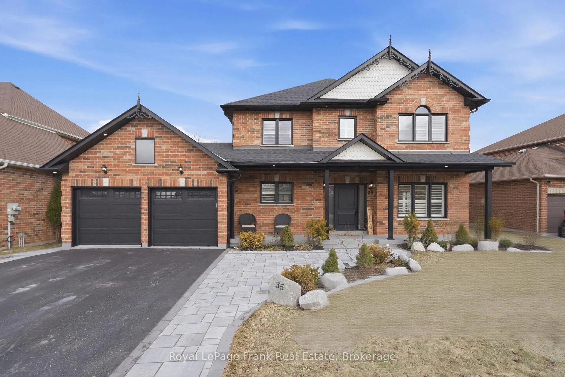 Photo 1 of 35 Nelkydd Lane, Uxbridge — HOMEH