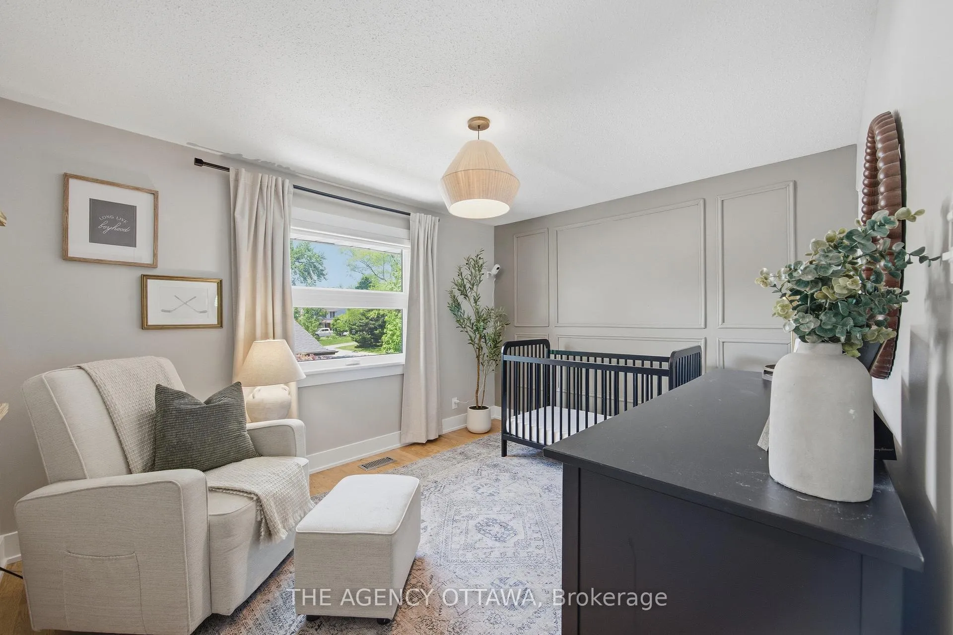 Photo 24 of 2184 Delmar Drive, Ottawa, Playfair Park — HOMEH