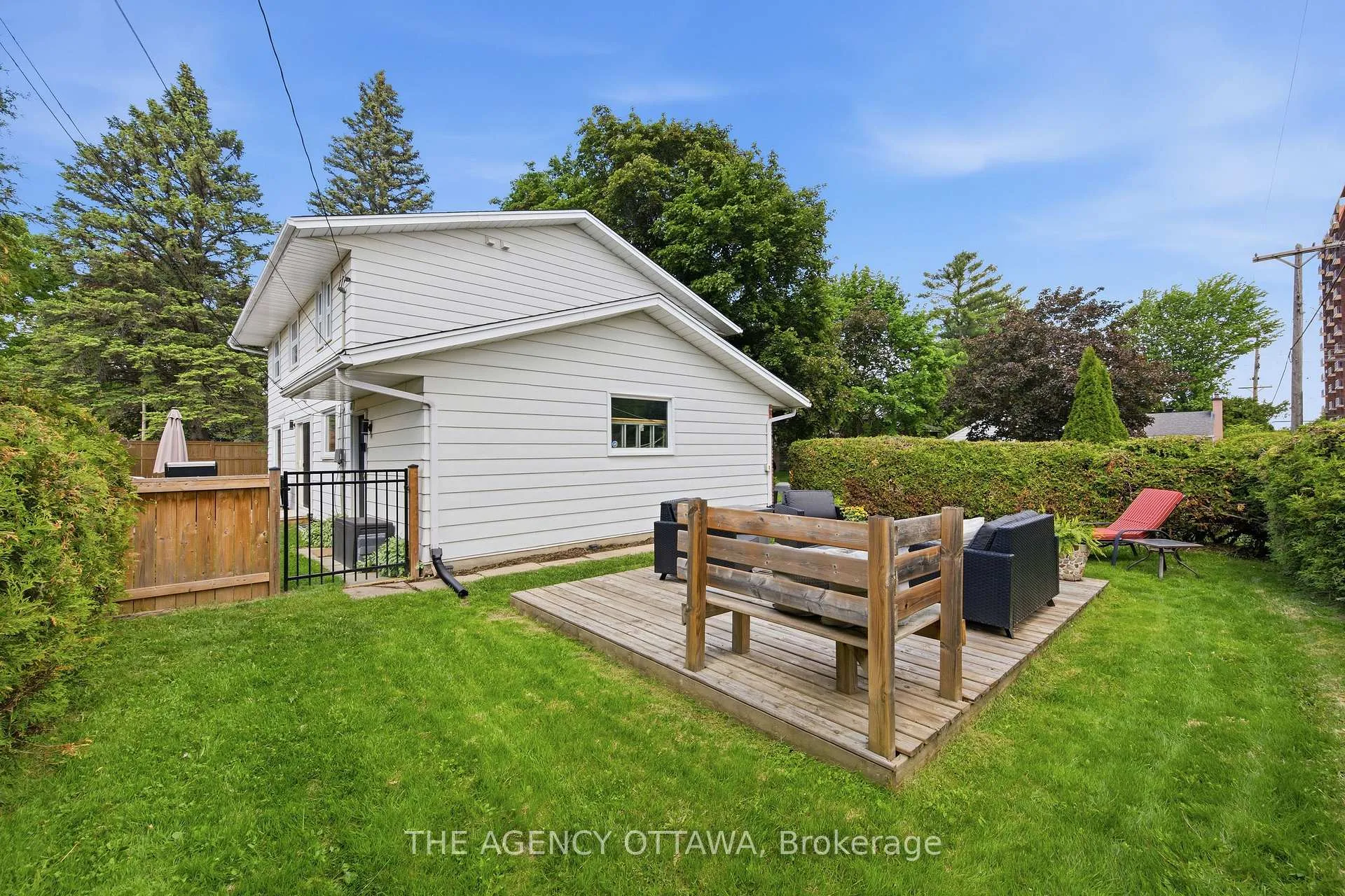 Photo 49 of 2184 Delmar Drive, Ottawa, Playfair Park — HOMEH